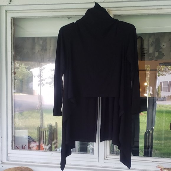 Cable & Gauge High Low Cardigan Wrap - Picture 8 of 12